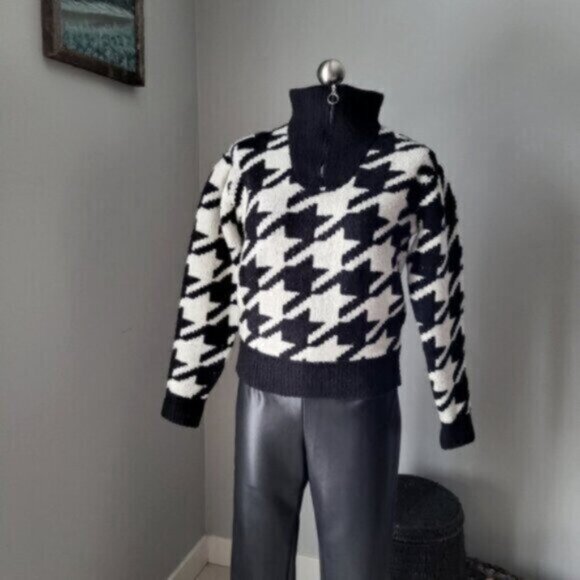 DEX Houndstooth Cropped Mock Neck Sweater Womens Sz Small - Picture 3 of 13